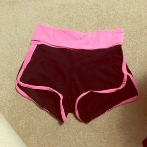 Santa Monica booty shorts